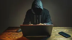 Varoitus uudesta TikTok-huijausmuodosta: Väärennetyt opetusmateriaalit varastavat salasanoja