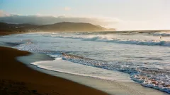 Meren suolaisuuden salaisuus: mistä suola oikeasti tulee vesiin