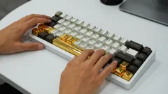 Tällä tavoin yritys palkitsee parhaat työntekijänsä – tulet yllättymään tällaisen näppäimistön hinnasta