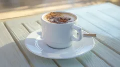 Mitä käyttää sokerin sijaan kahvissa: Kuusi terveellisempää vaihtoehtoa