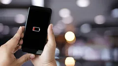 Miksi älypuhelimen akku hupenee liian nopeasti? Syynä voi olla tämä asetus