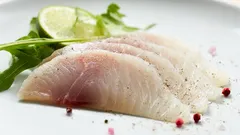 Kala, joka hidastaa ikääntymistä: terveellisempää kuin punainen kala ja huomattavasti edullisempaa